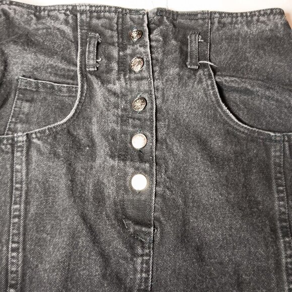 Jean St Tropez Jean Skirt 9/10 Mini Black Jean Denim Lace Trim Button Vintage - Picture 2 of 10